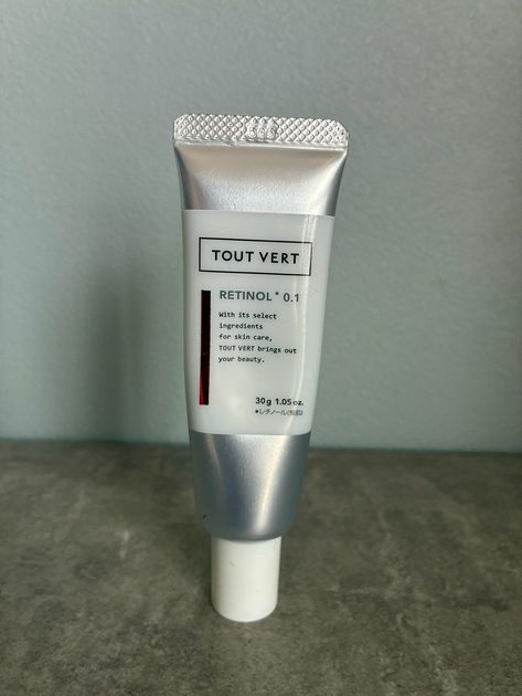 トゥヴェール レチノショット0.1の使用中チューブ